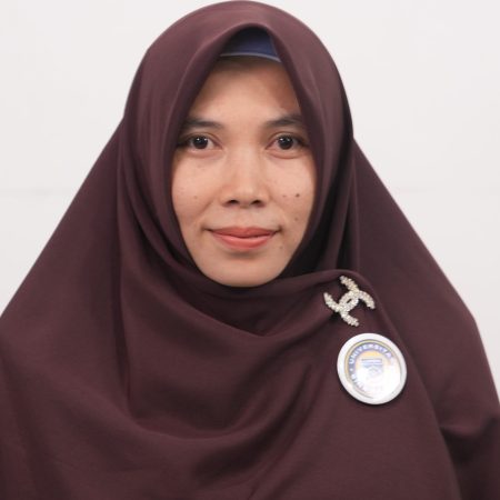 Ade Fricticarani,M.Pd